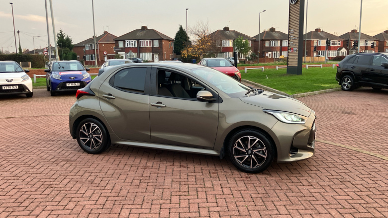 Toyota Yaris 1.5 Hybrid Design 5dr CVT Hybrid Hatchback